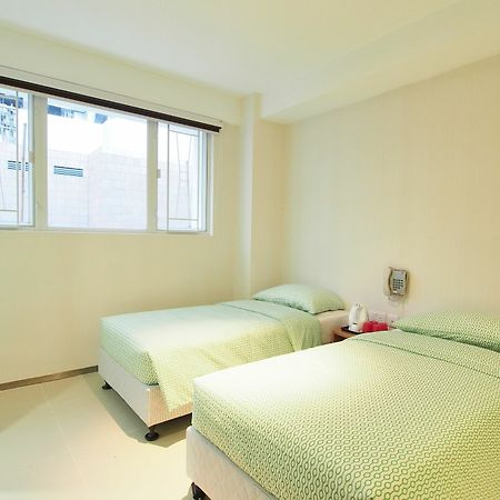 Berlin Hotel 카우룽 외부 사진