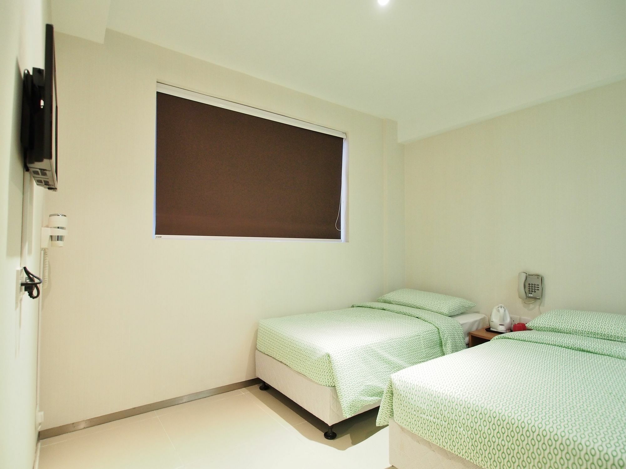 Berlin Hotel 카우룽 외부 사진