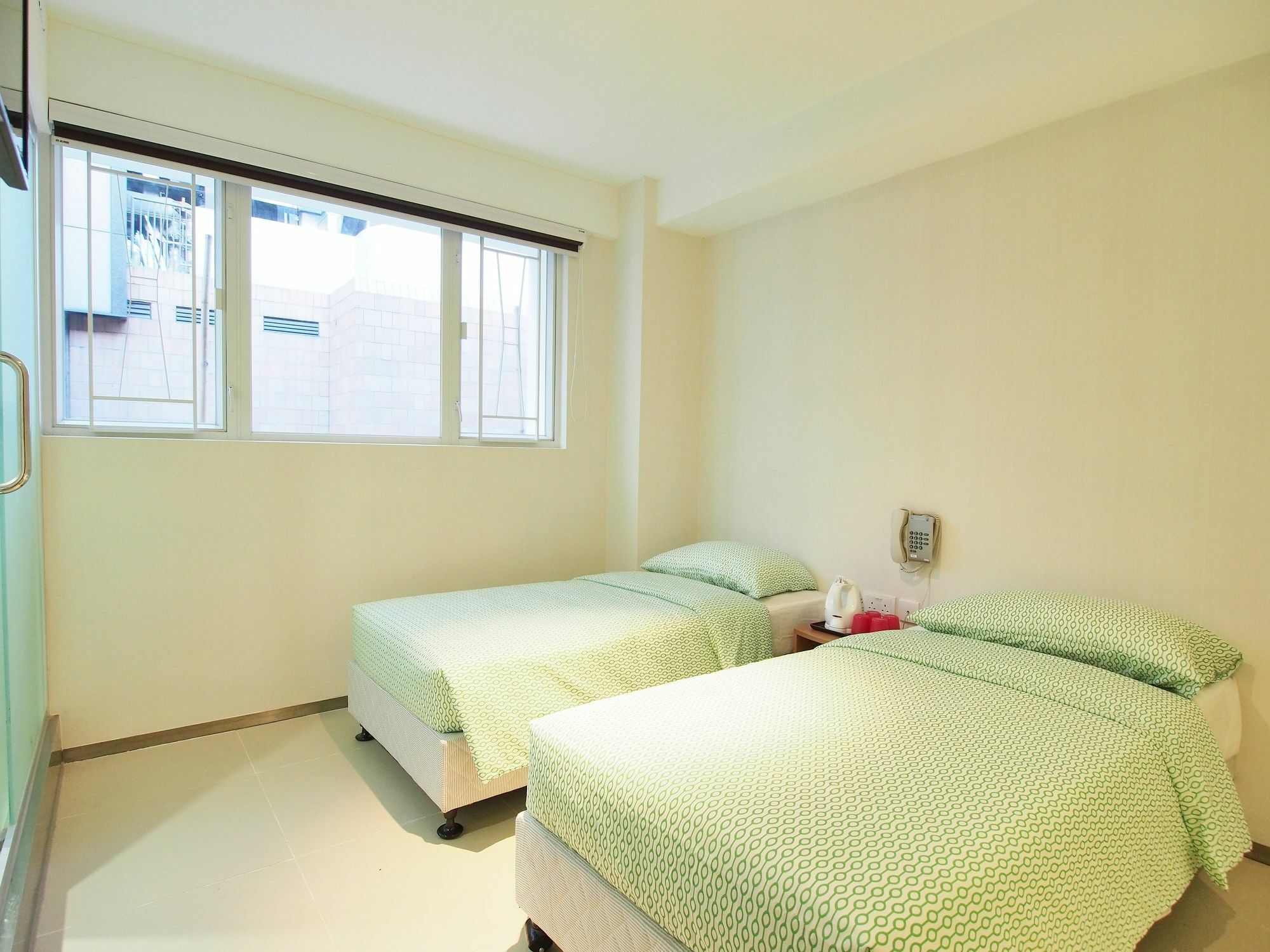 Berlin Hotel 카우룽 외부 사진